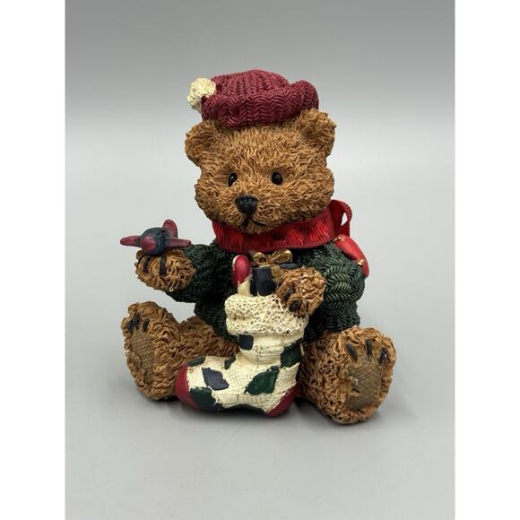 Heart Patch Place Bear W/ Christmas Stocking Toy Plane First Edition 1996 Figure - Picture 2 of 11